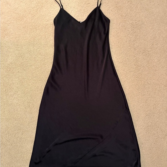 Wilfred Classic Black Midi Dress - Picture 2 of 4
